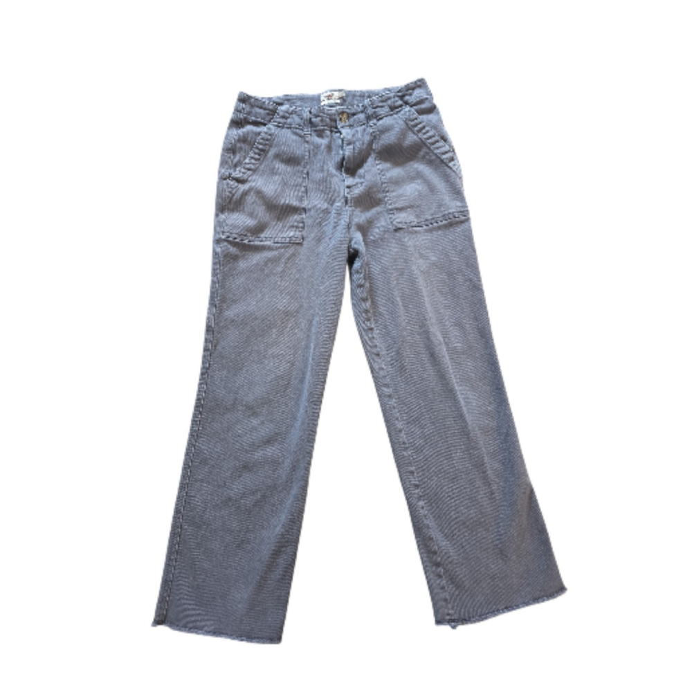 faherty jeans women Size 27 Straight Black Raw Edge